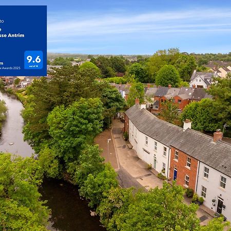 Riverside Townhouse Антрим Екстериор снимка